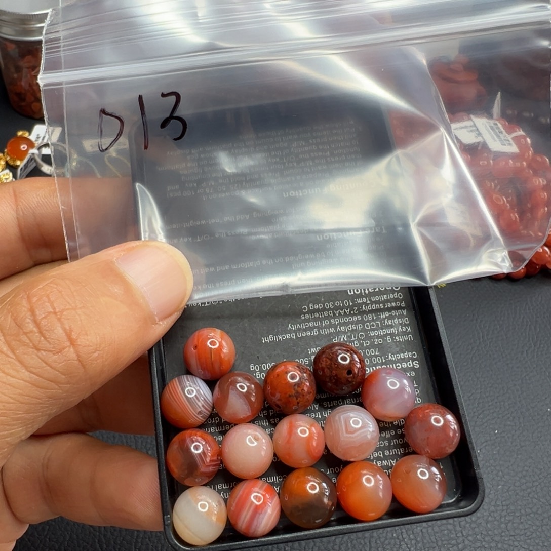 南红玛瑙配饰未镶嵌013