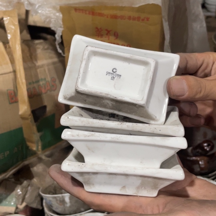 盘子碗啥都有好便宜！