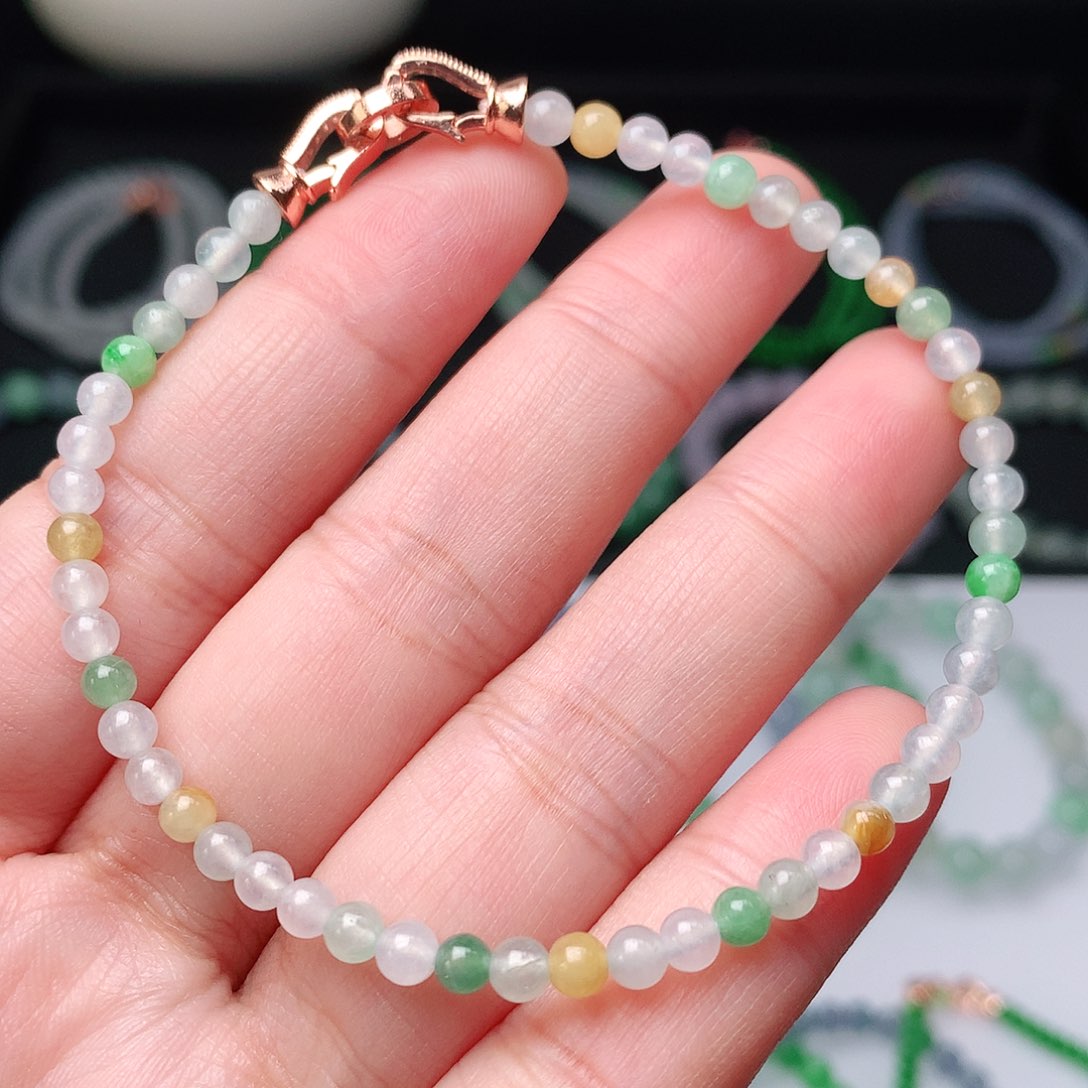 翡翠手链未镶嵌翡翠