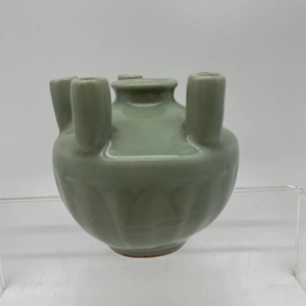 A81816龙泉五管瓶