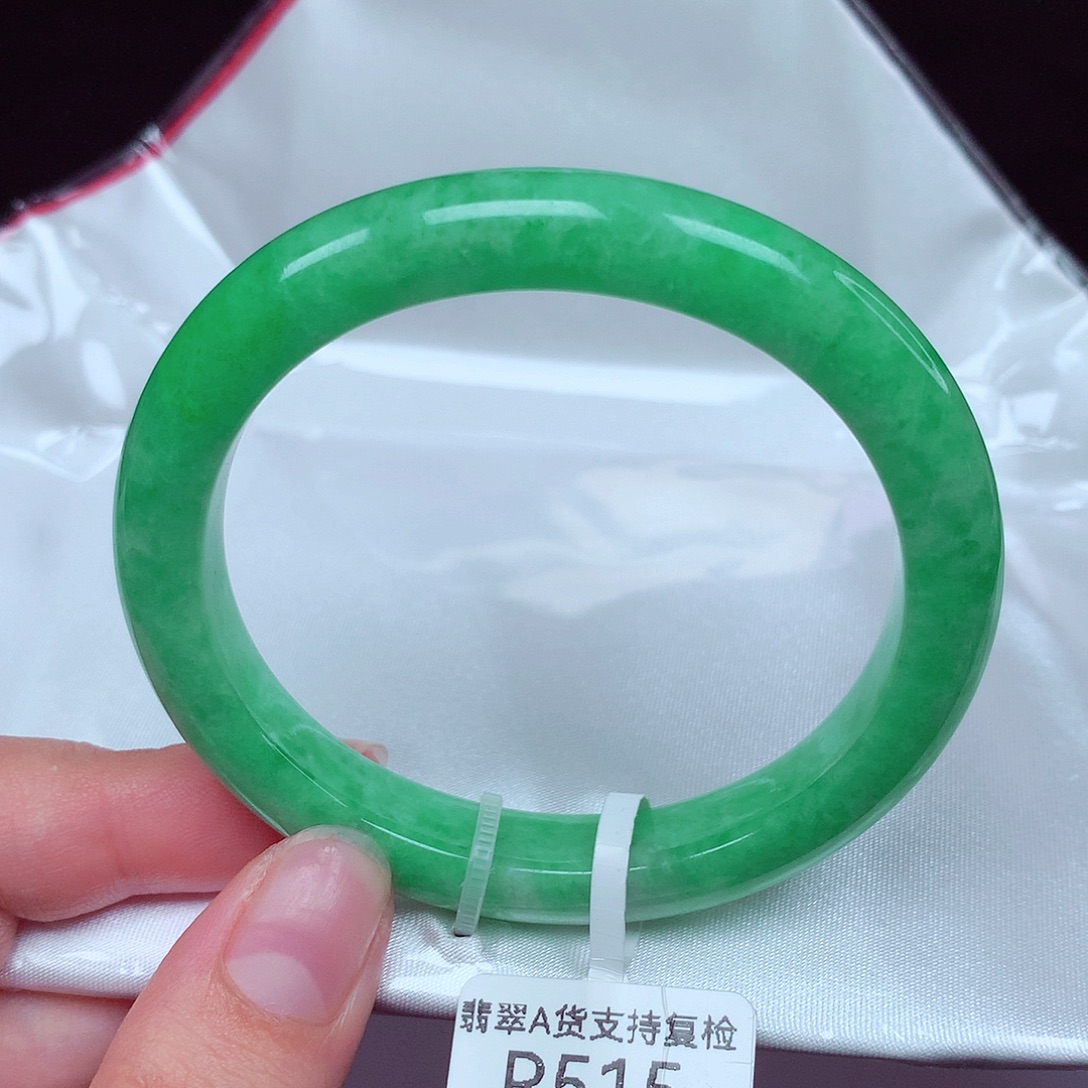 翡翠未镶嵌手镯（贵妃镯）贵妃54