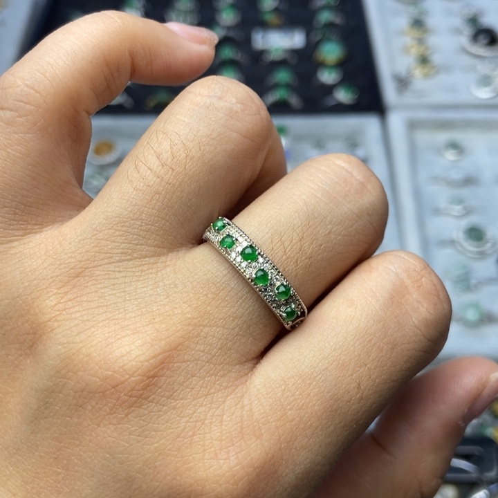 翡翠戒指银S925镶嵌戒指