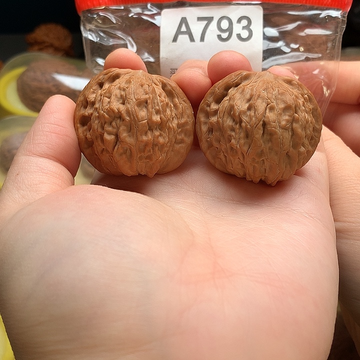 文玩核桃吊坠磨盘39