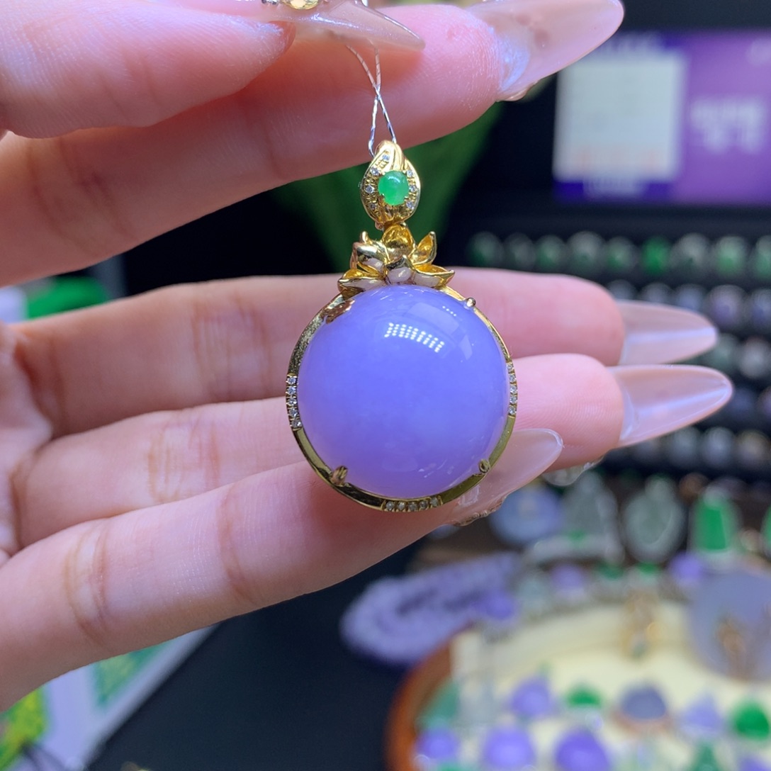 翡翠颈饰18K金镶嵌天然