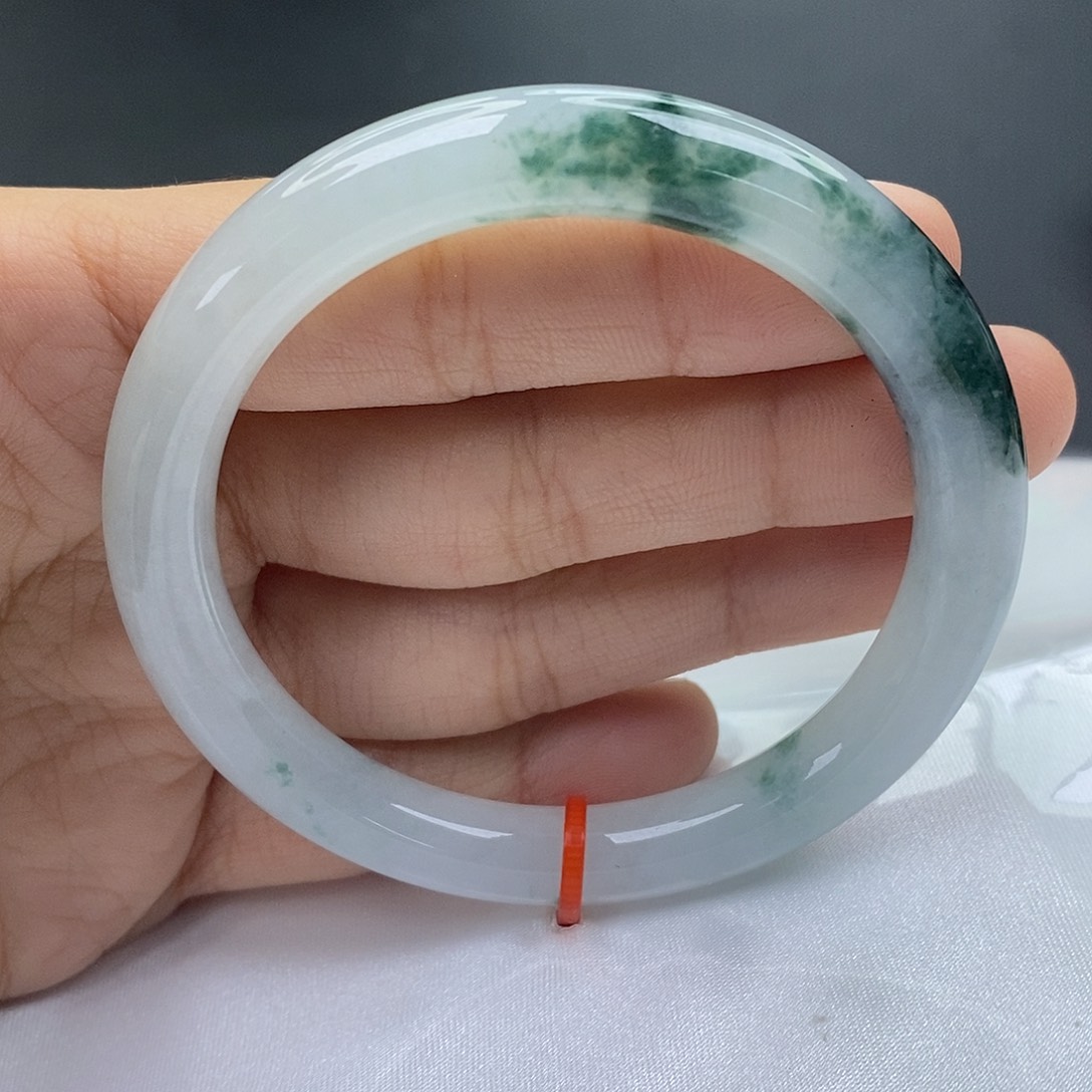 翡翠未镶嵌手镯（圆镯）5354圈