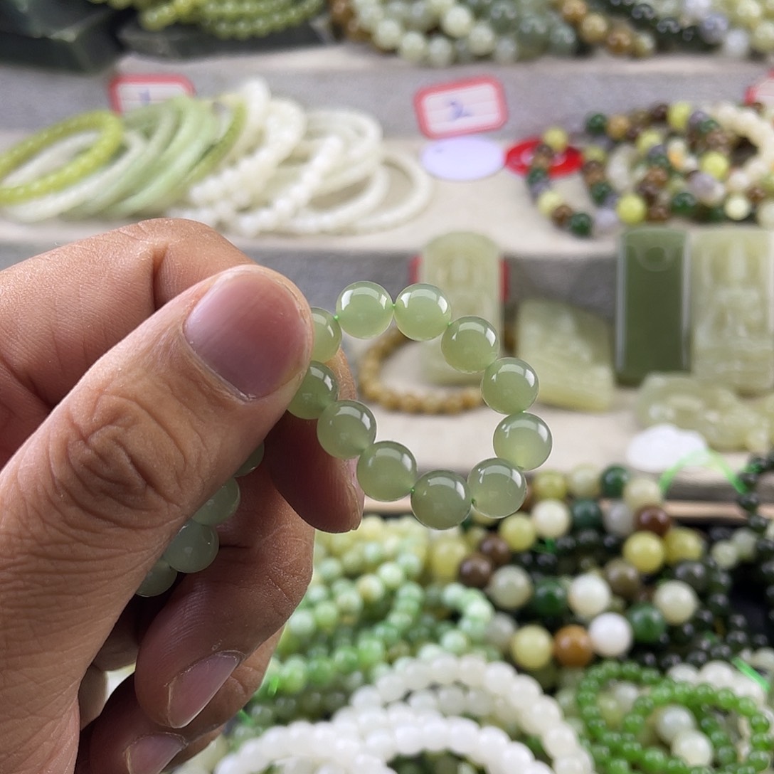 老***菜手链未镶嵌和田玉