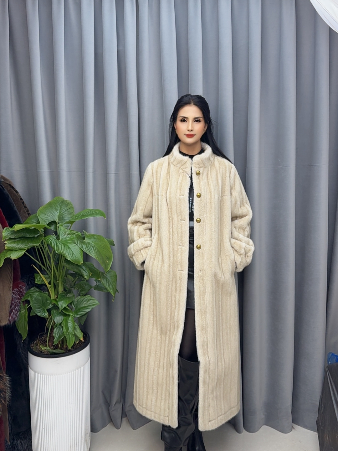 人造皮草 2025最新长款皮草外套（120长度）