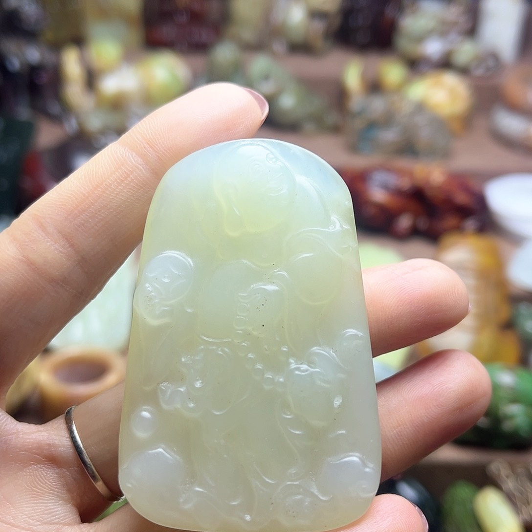 白玉菩提吊坠29。。