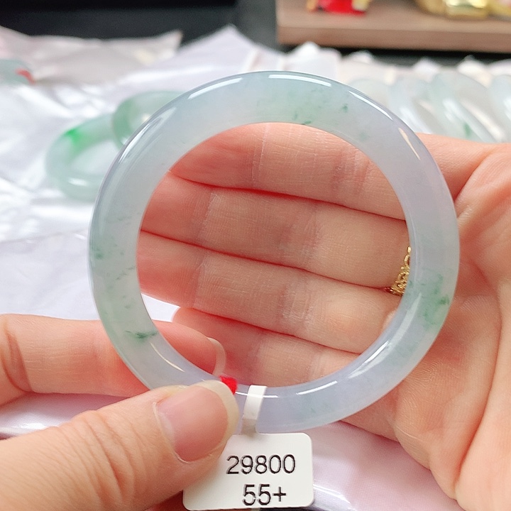 未镶嵌手镯翡翠缅A货翡翠手镯