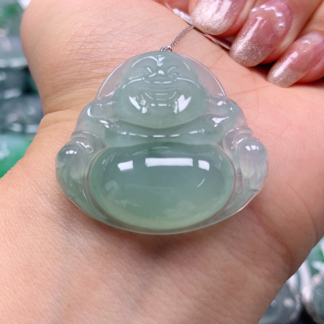 翡翠颈饰未镶嵌天然翡翠