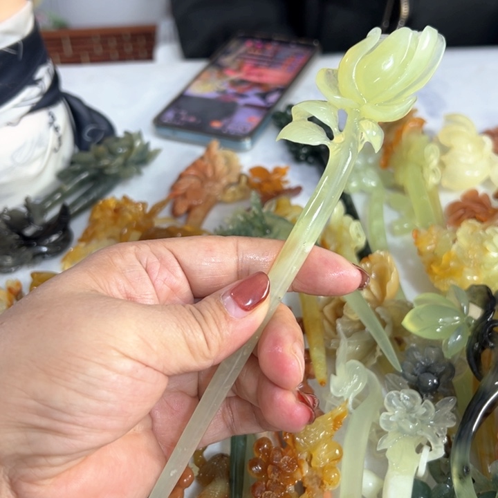 定制蛇纹石玉毛货发饰