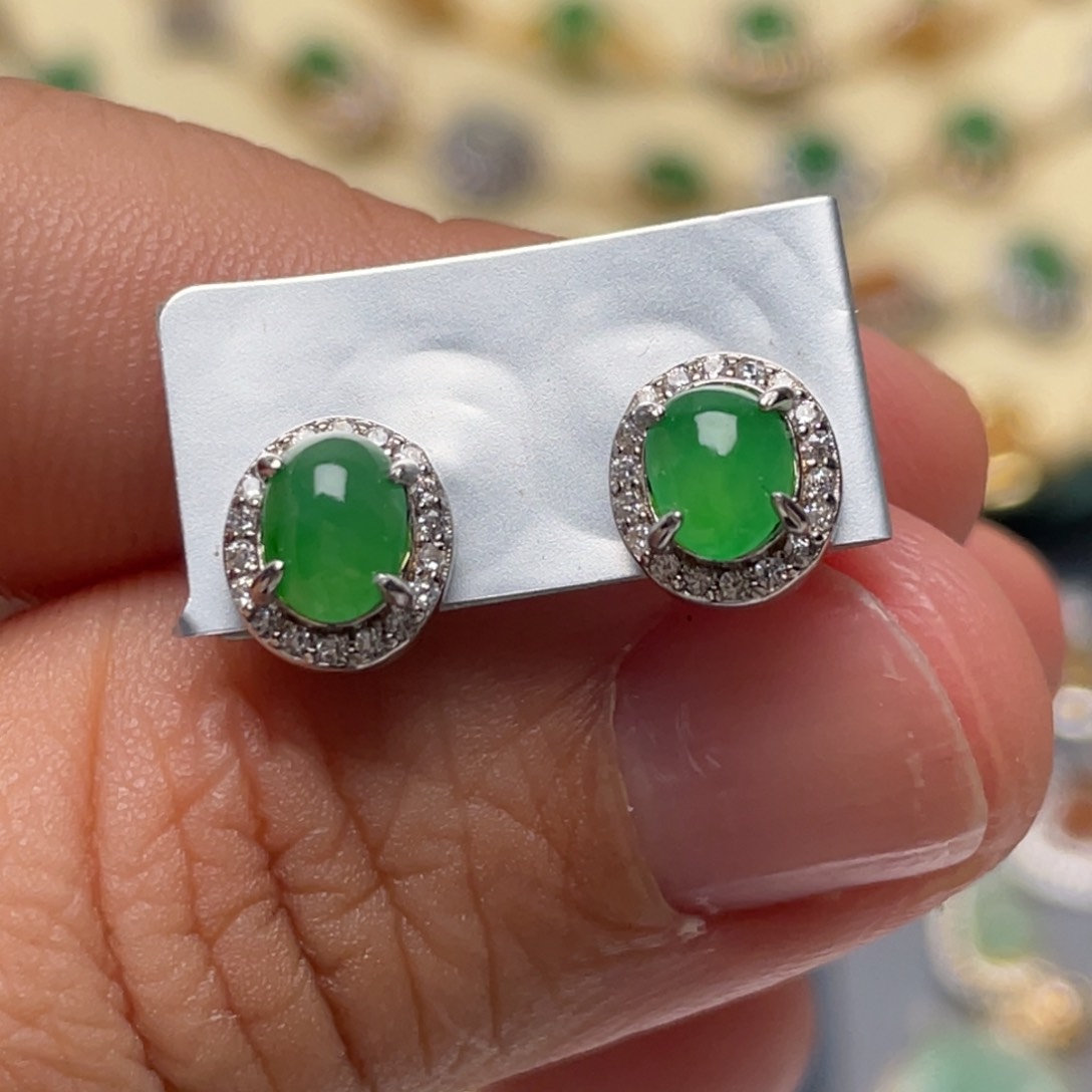 翡翠耳饰银S925镶嵌纯天然缅甸翡翠