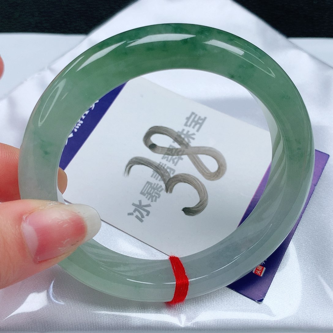 翡翠手镯未镶嵌缅甸天然a货翡翠