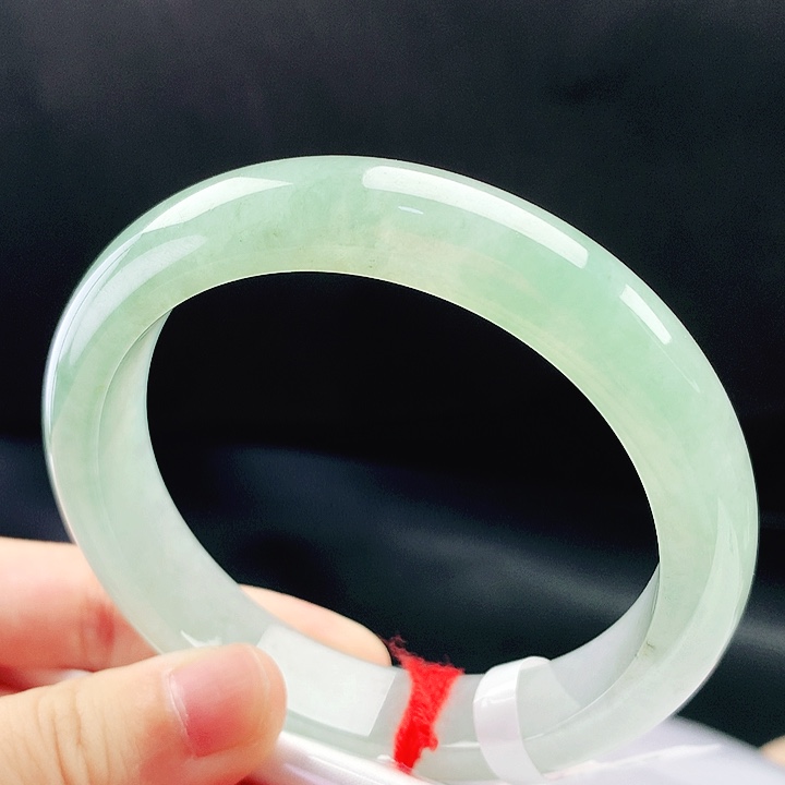 未镶嵌手镯翡翠58圈