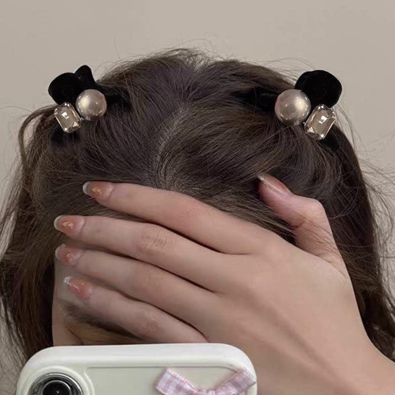 精致洋气黑色超闪2025新款法式半扎短发抓夹发夹女丝绒韩系鲨鱼夹