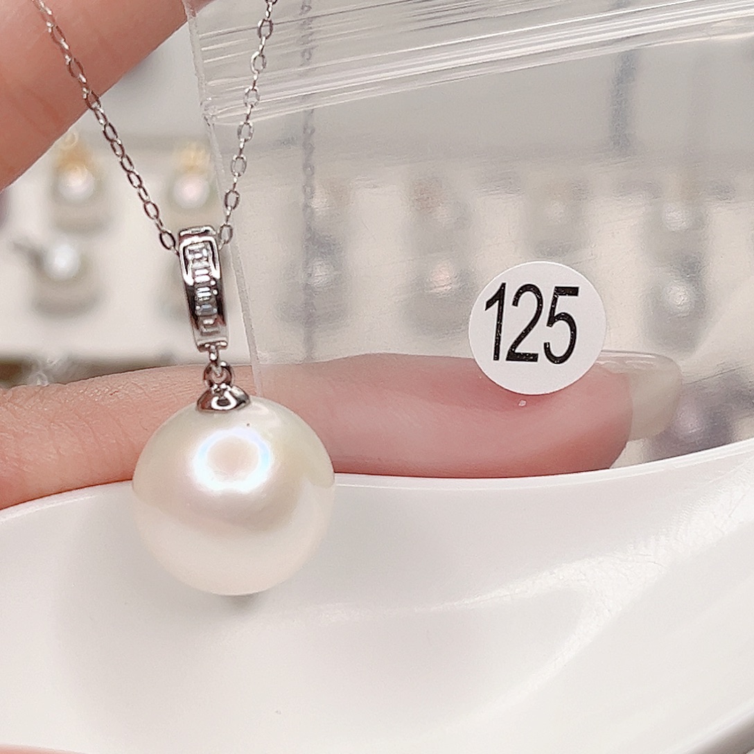 合金吊坠(赠链)淡水珍珠