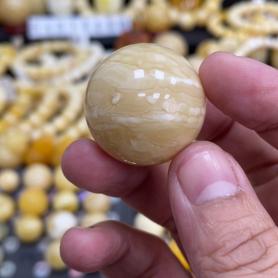 琥珀珠宝奇石未镶嵌夏*河28.8mm