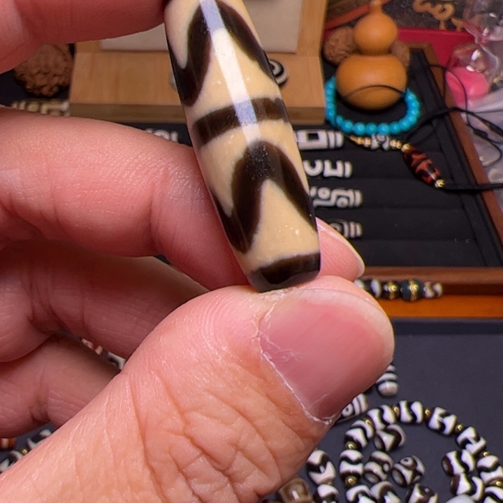 未镶嵌颈饰玛瑙/玉髓