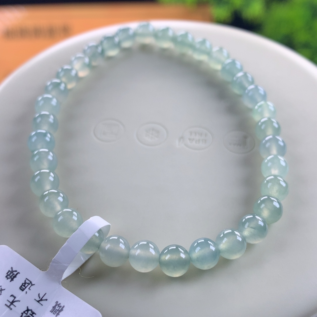 翡翠未镶嵌手链卡5.5