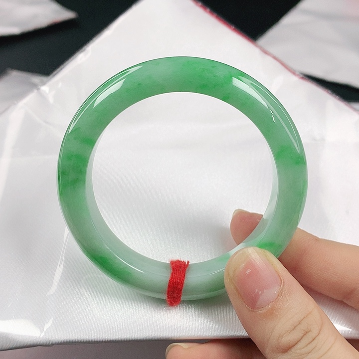未镶嵌手镯翡翠翡翠944