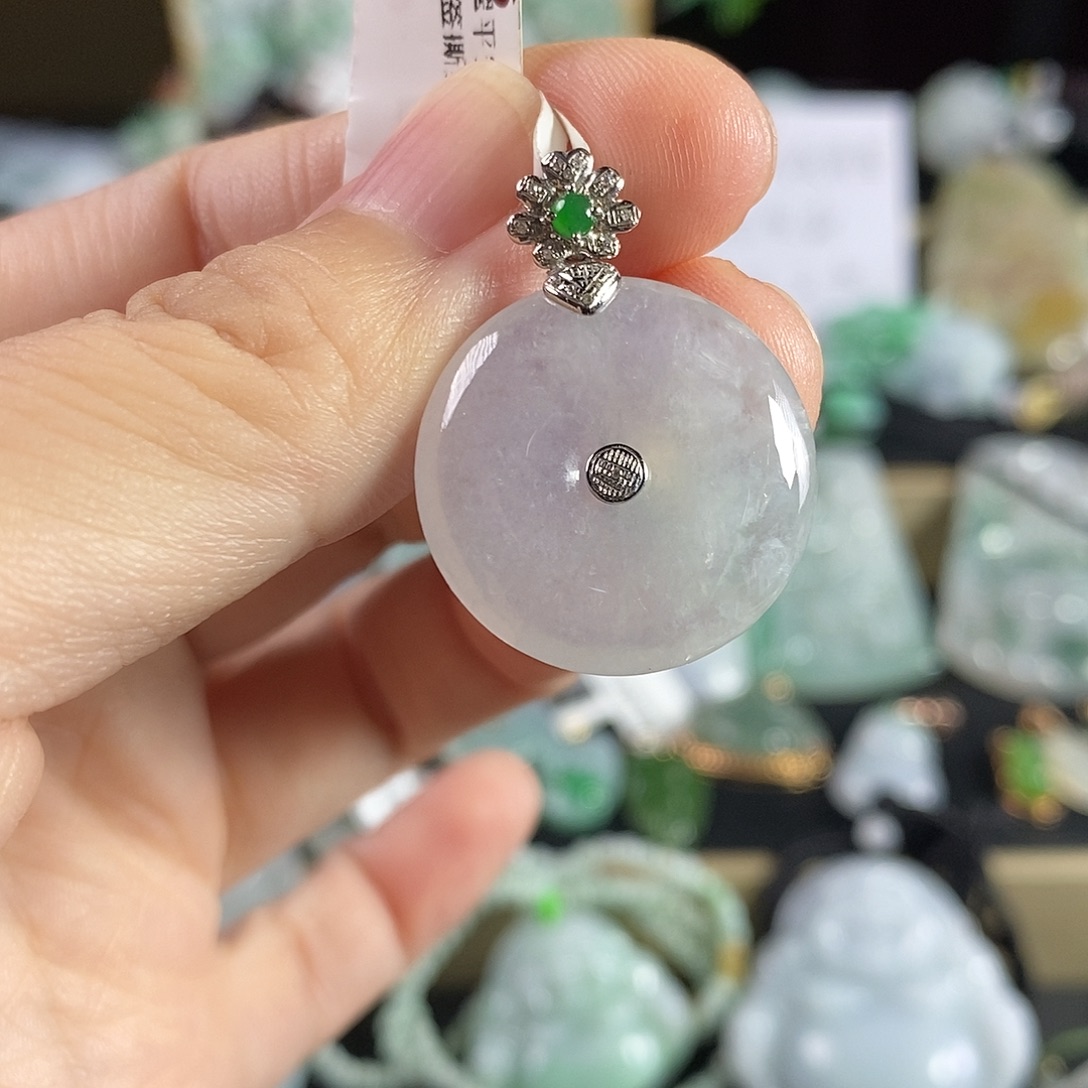 翡翠未镶嵌颈饰吊坠