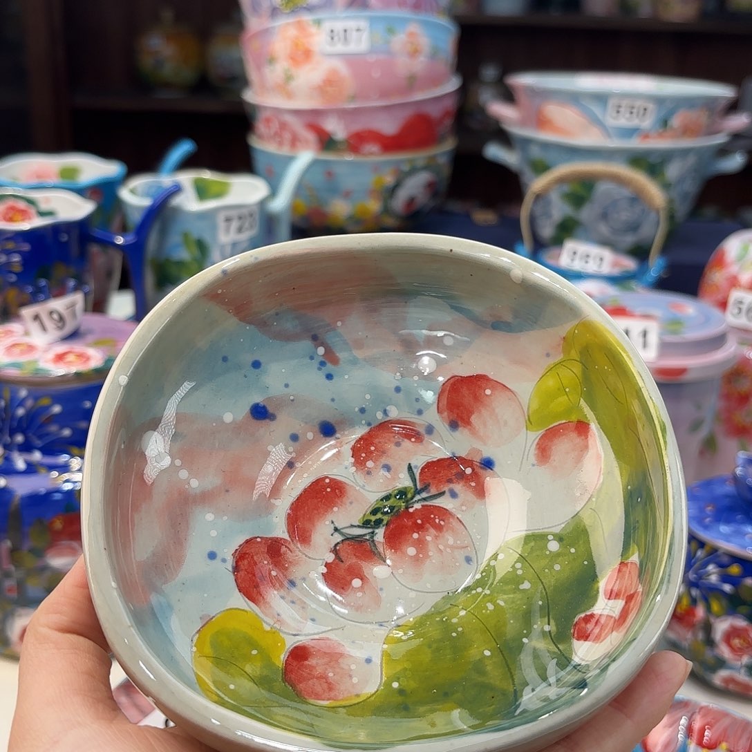 瓷片兔兔好可爱呀打