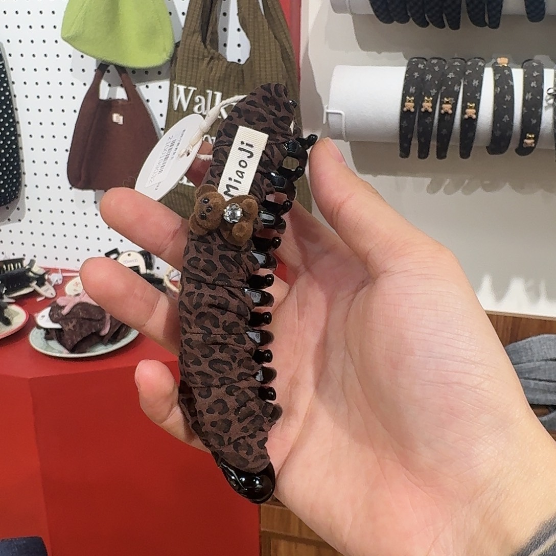 布艺非金属豹纹小熊香蕉夹