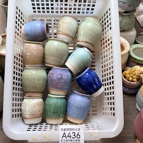 紫砂花盆436微瑕品口径2.5左右