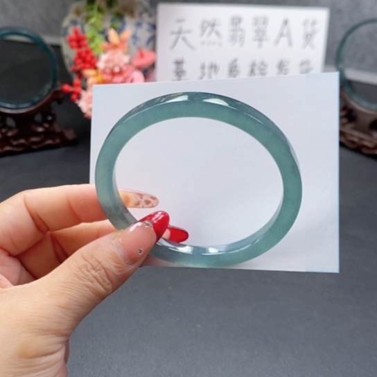 翡翠手镯未镶嵌58尺寸