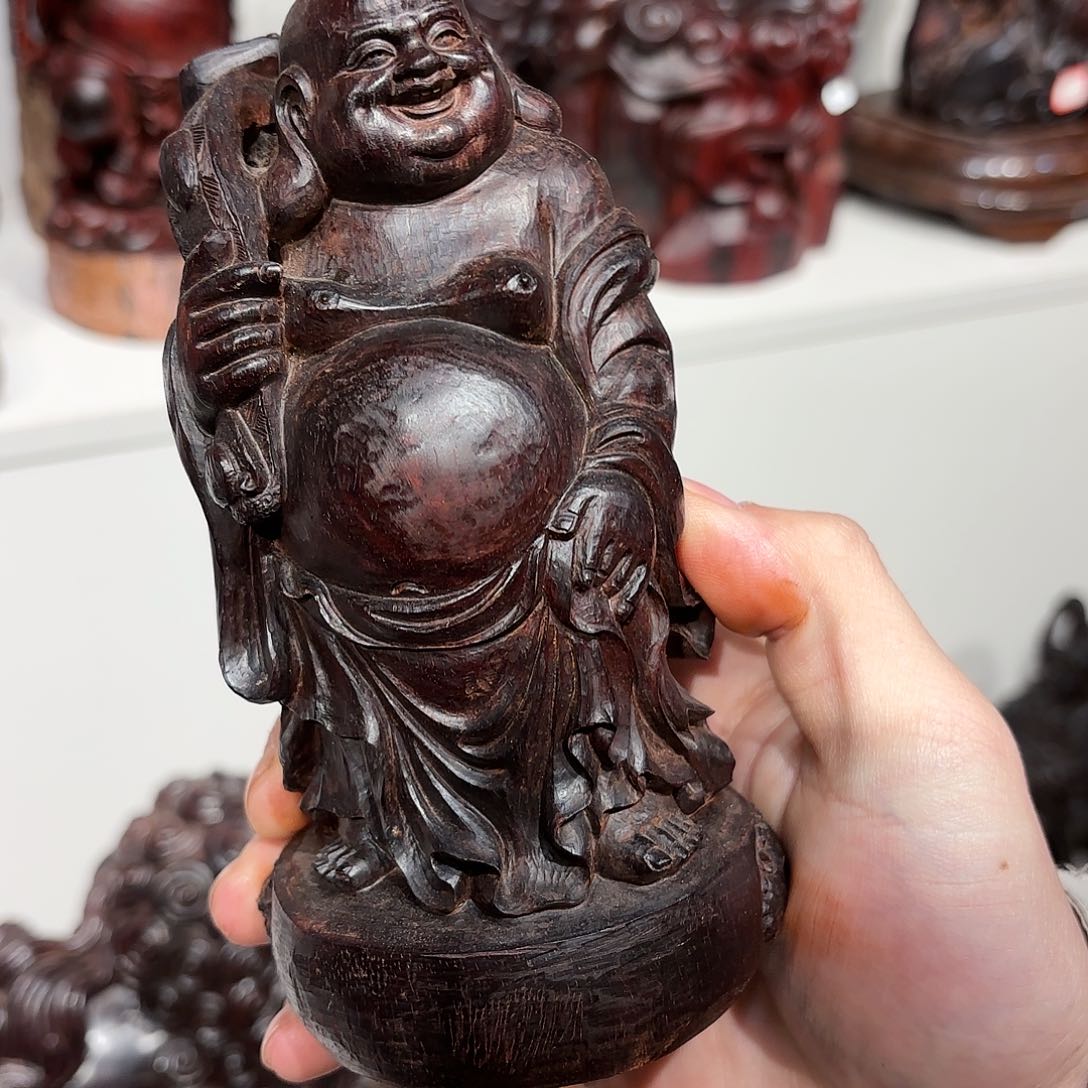 檀香紫檀（小叶紫檀）缘*