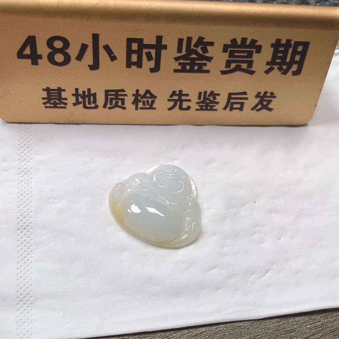颈饰未镶嵌翡翠佛