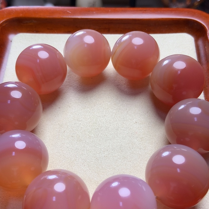 玛瑙/玉髓手串未镶嵌清***柳