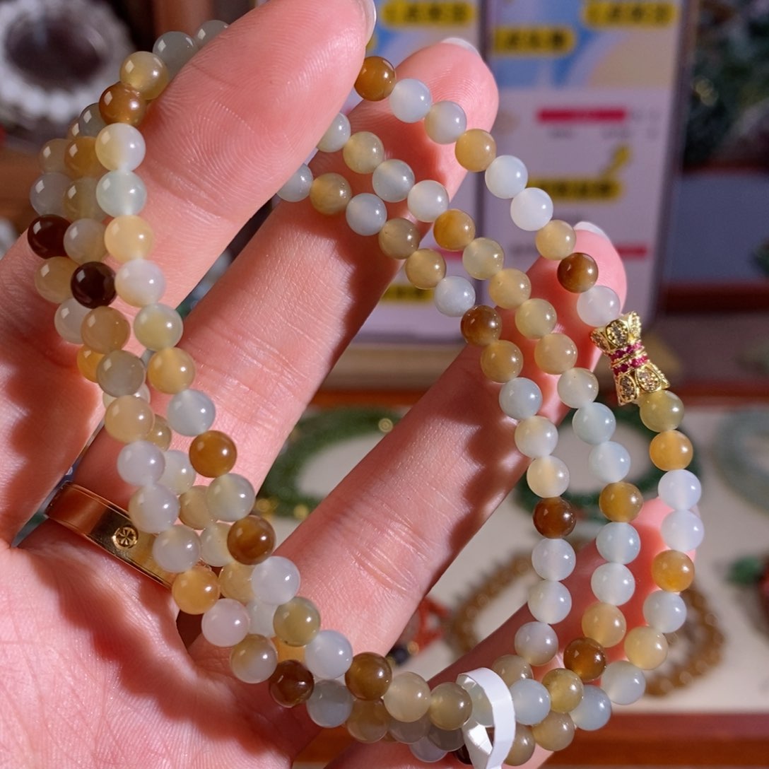 南红玛瑙颈饰合金