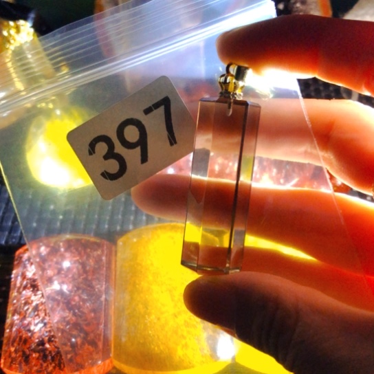 独***峰未镶嵌颈饰水晶吊坠