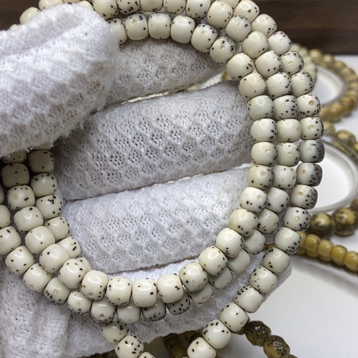 饕***霸星月菩提手串绿背108卡7