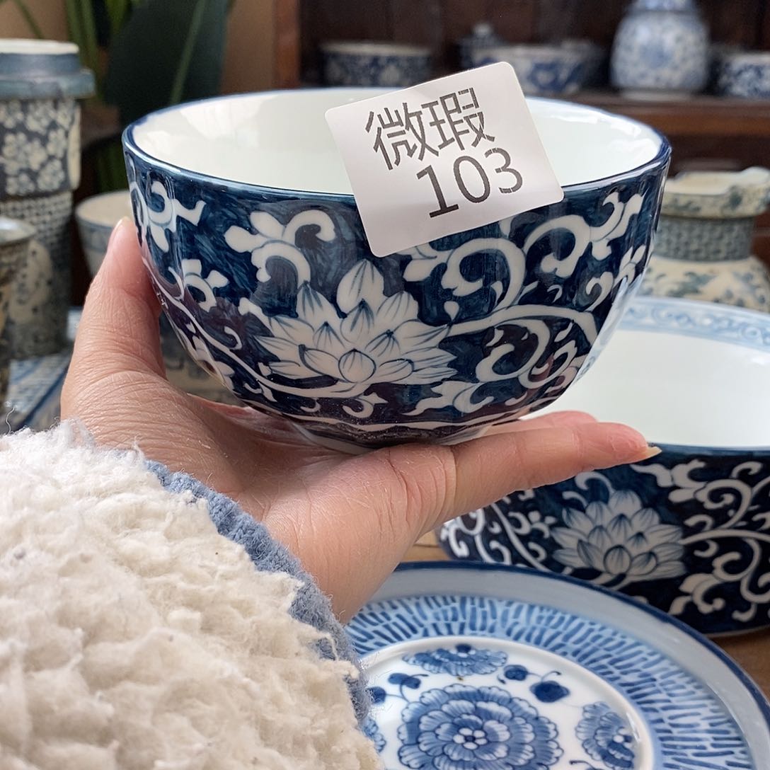 手工手绘青花陶瓷