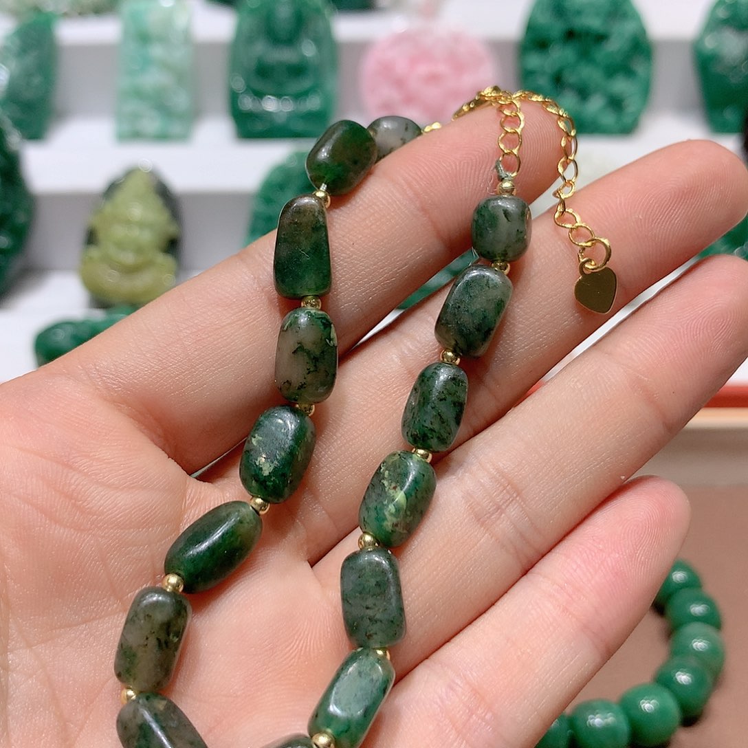 独山玉挂件未镶嵌