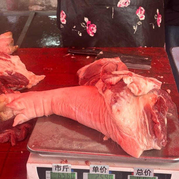 【猪脚】本地熟食猪猪肉