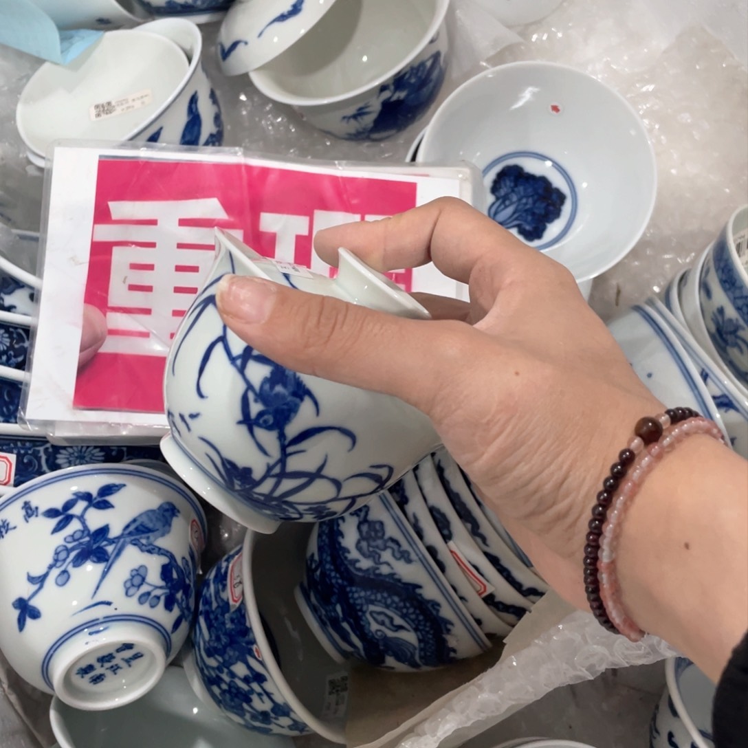 景德镇陶瓷艺术品