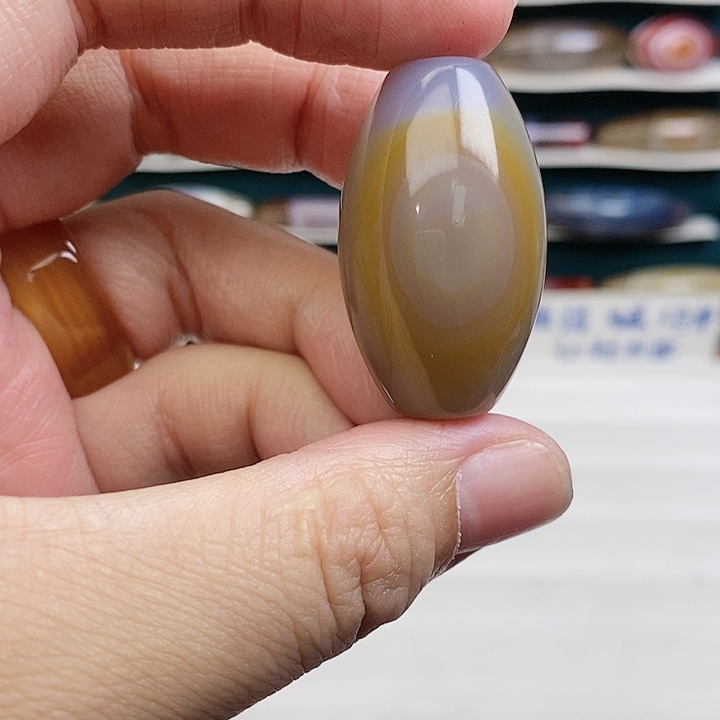 七***棠玛瑙/玉髓未镶嵌颈饰