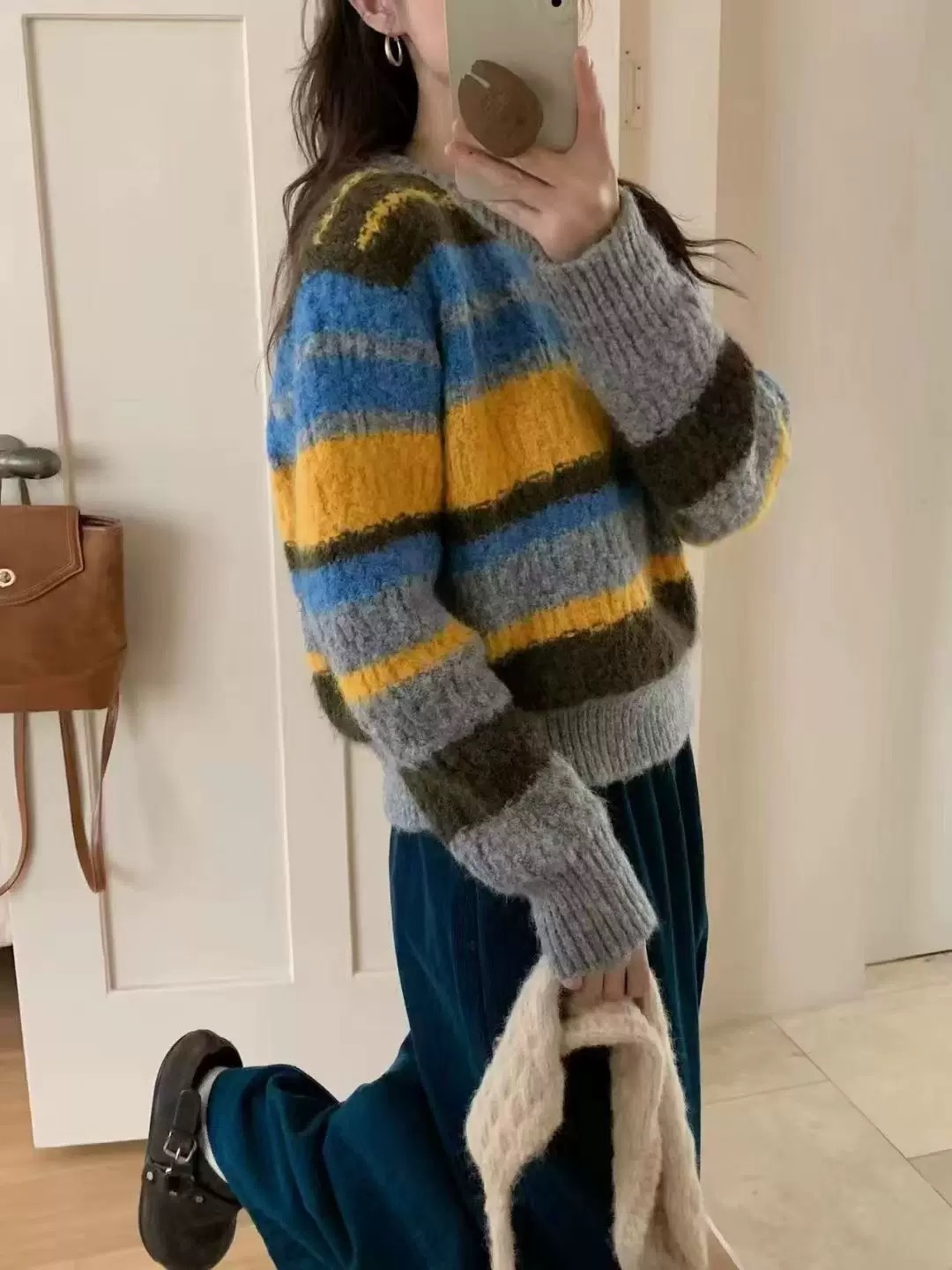 女装慵懒风冬季上衣针织条纹毛针织衫开衫宽松型短款