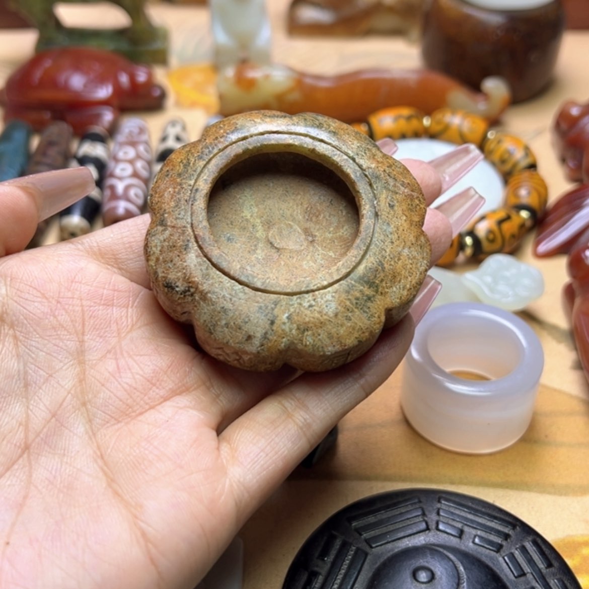 【闪购商品】蛇纹石玉颈饰未镶嵌