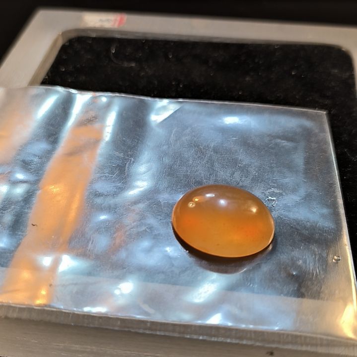用***3石英岩玉未镶嵌戒面