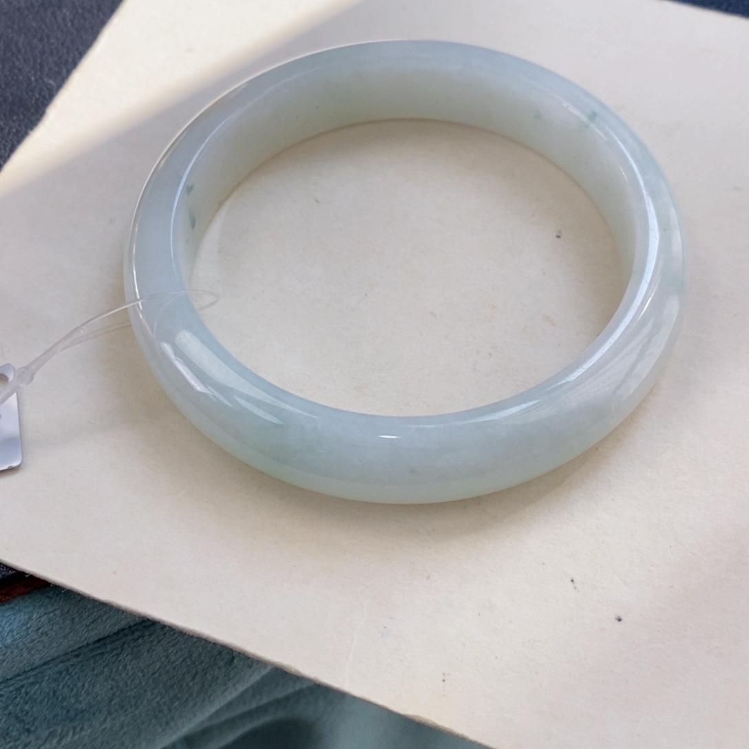 翡翠手镯未镶嵌57正圈