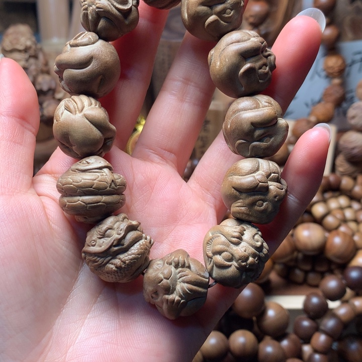 檀香木手串/手链老山檀香十二生肖瑕