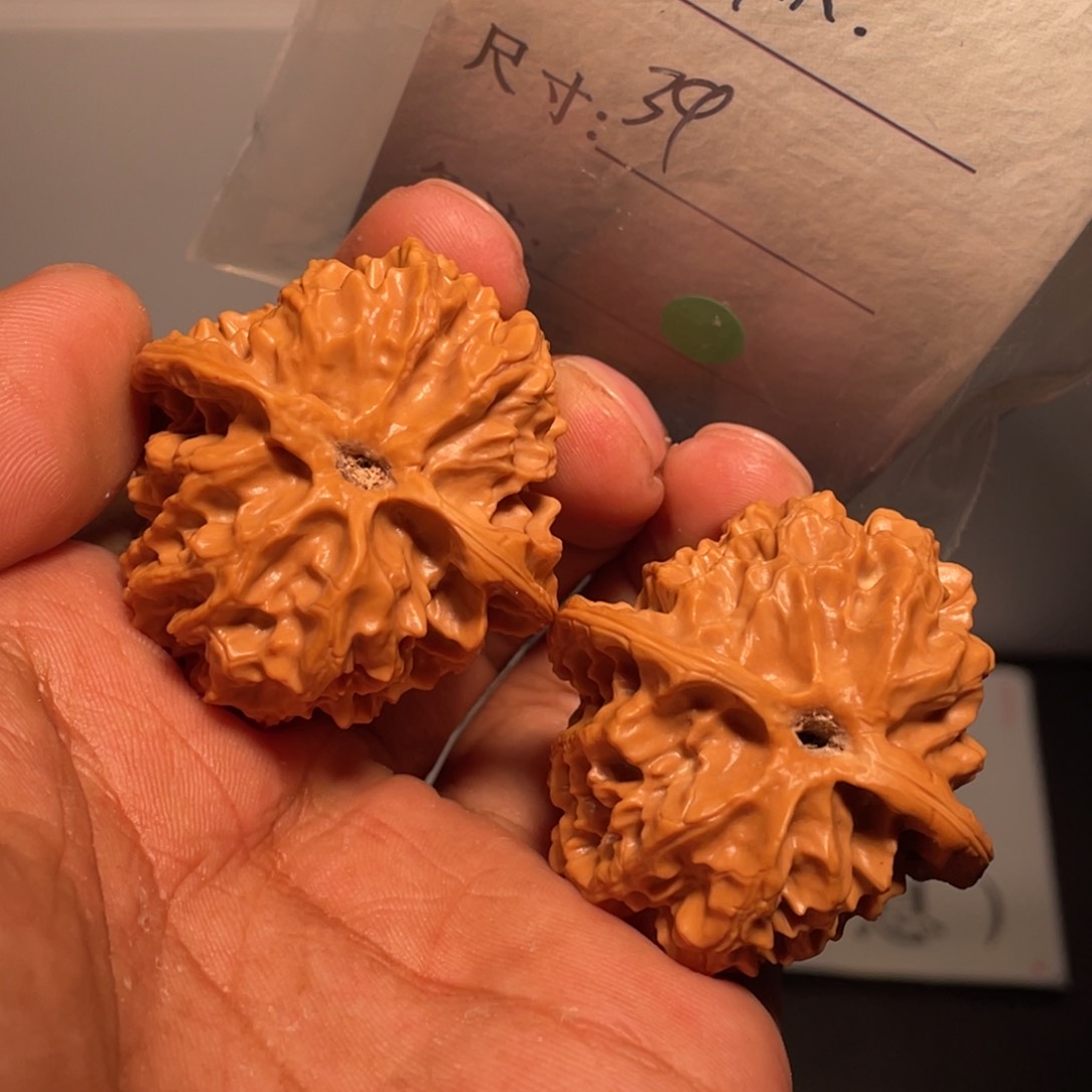 文玩核桃吊坠文玩核桃