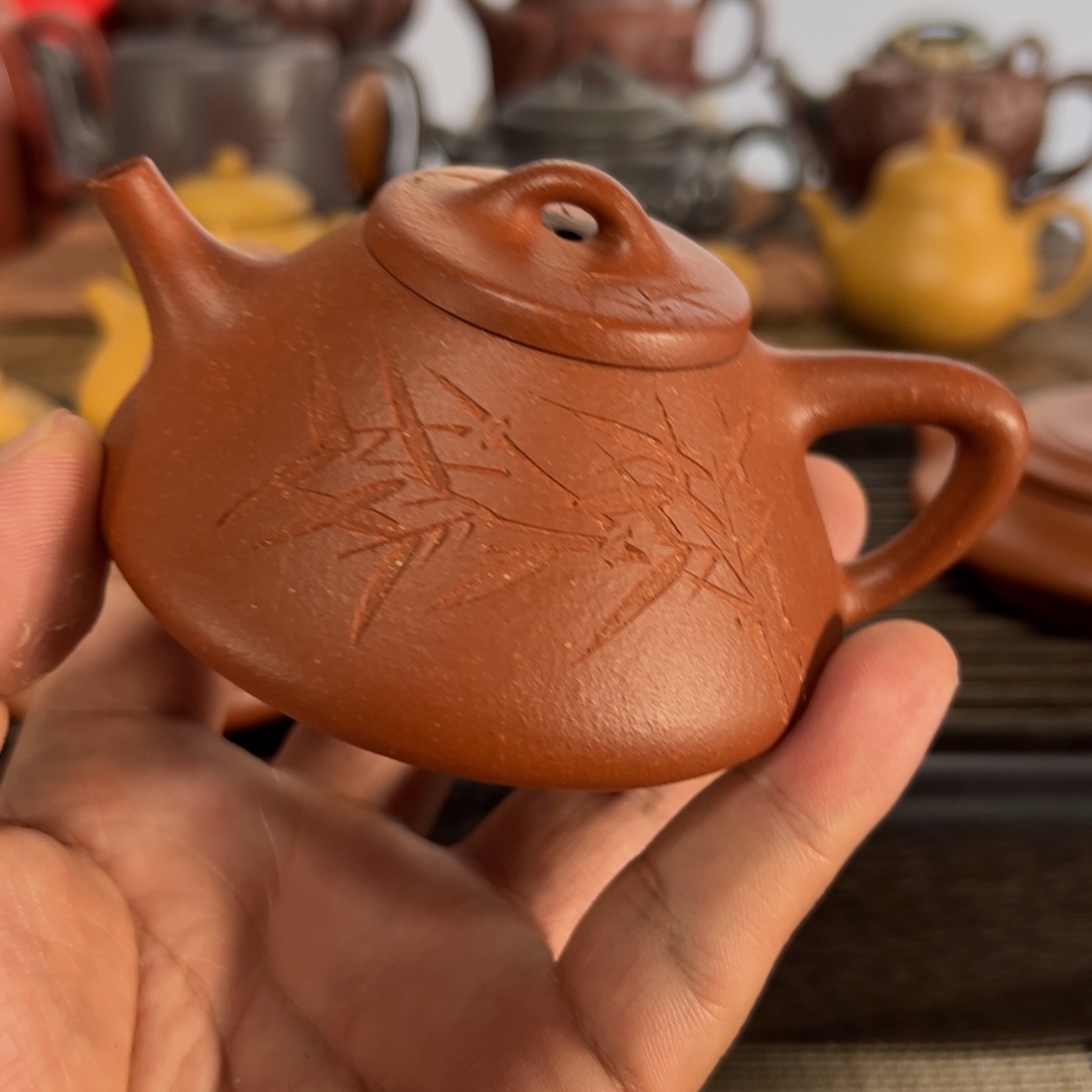 禾***茶壶紫砂手工制作