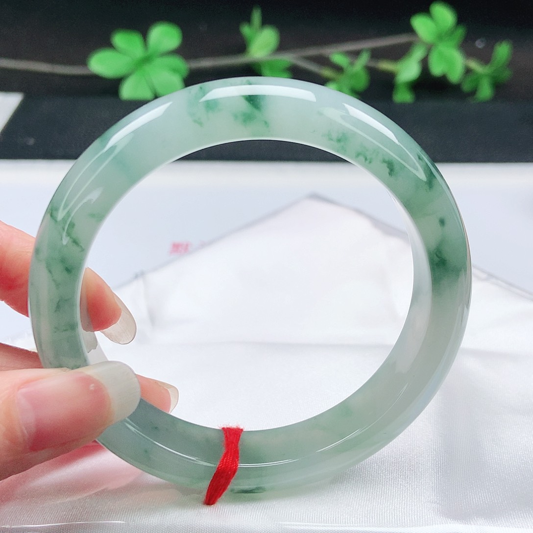 未镶嵌手镯翡翠60圈