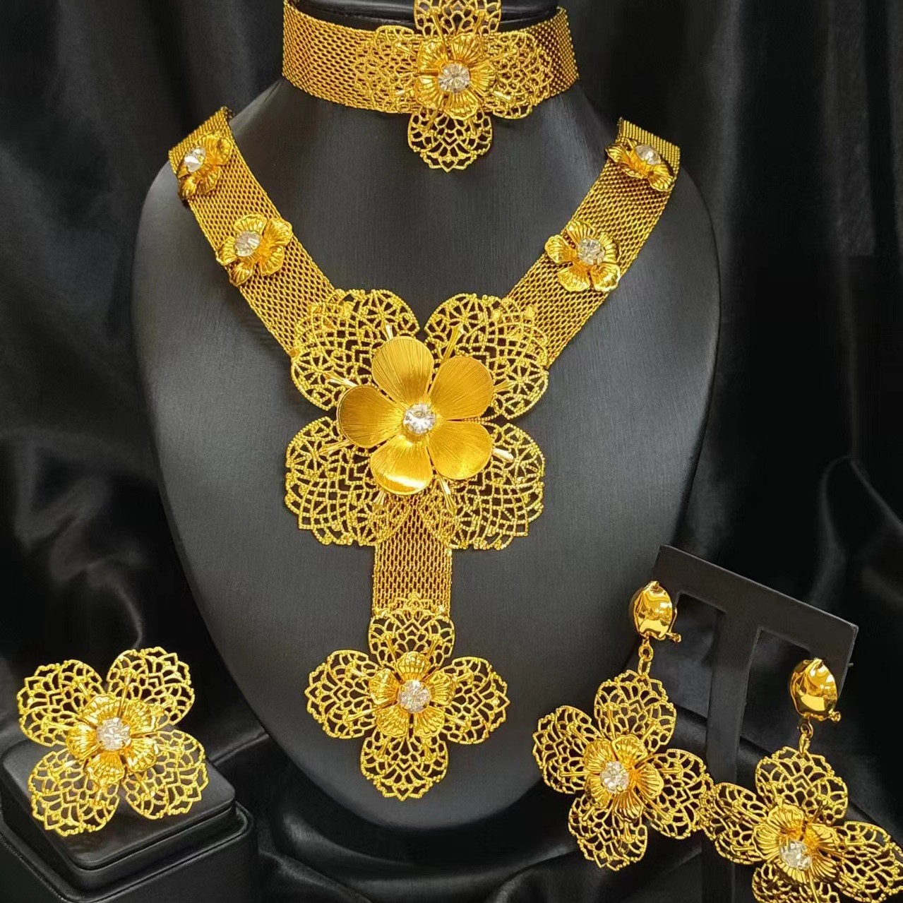 合金项链 【古米】4/28中东迪拜轻奢圆圆满满四件套装首饰气质精美