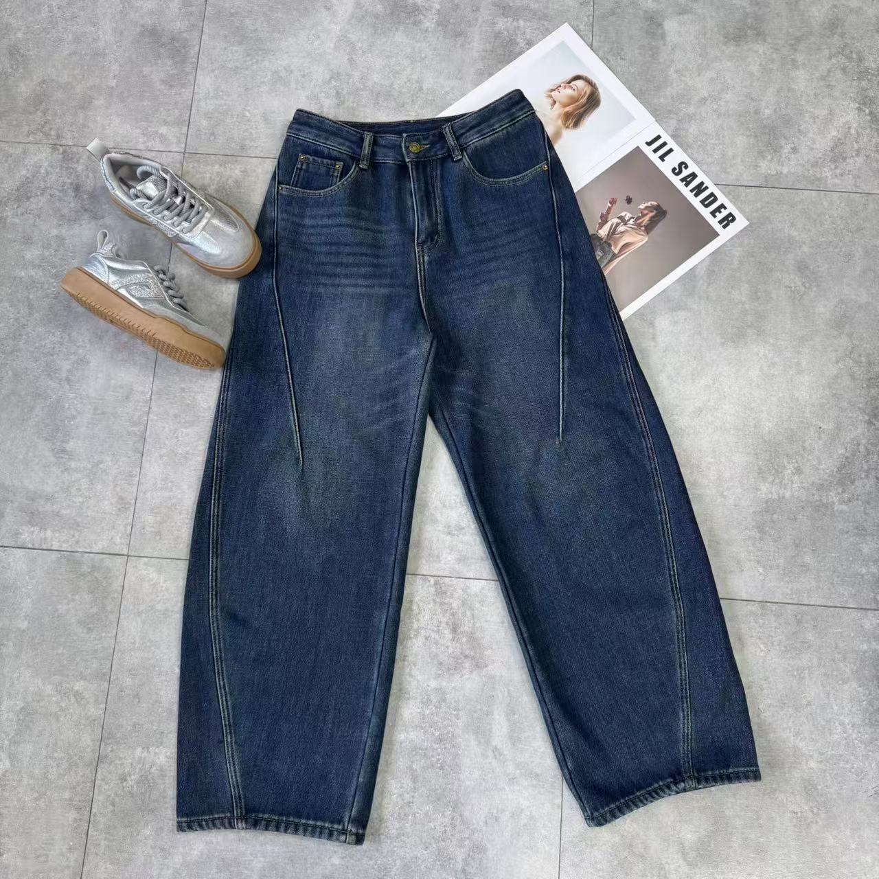 女士新款205年冬季新款加绒加厚弯刀牛仔裤